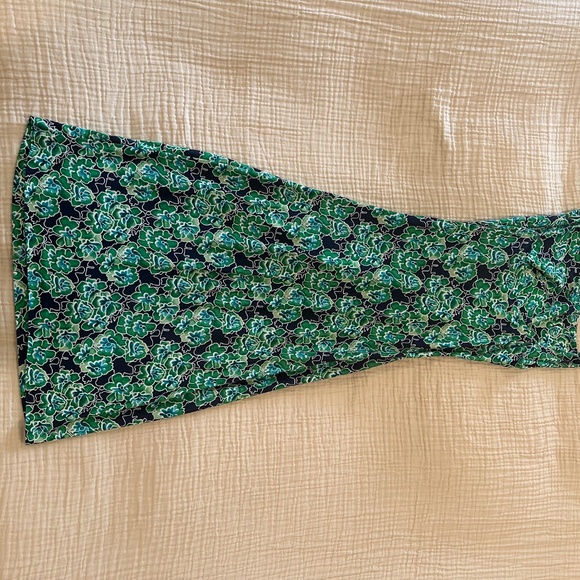 DVF (no tags) FLORAL PRINT RUCHED WAIST MIDI DRESS - SIZE 6 - Picture 7 of 8